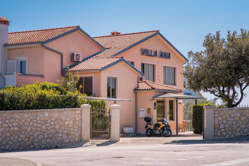 B&B Villa Ana Krk Town Extérieur photo