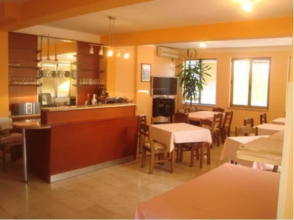 B&B Villa Ana Krk Town Extérieur photo
