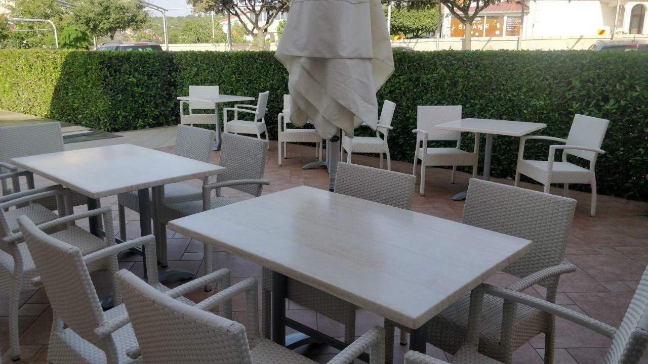 B&B Villa Ana Krk Town Extérieur photo